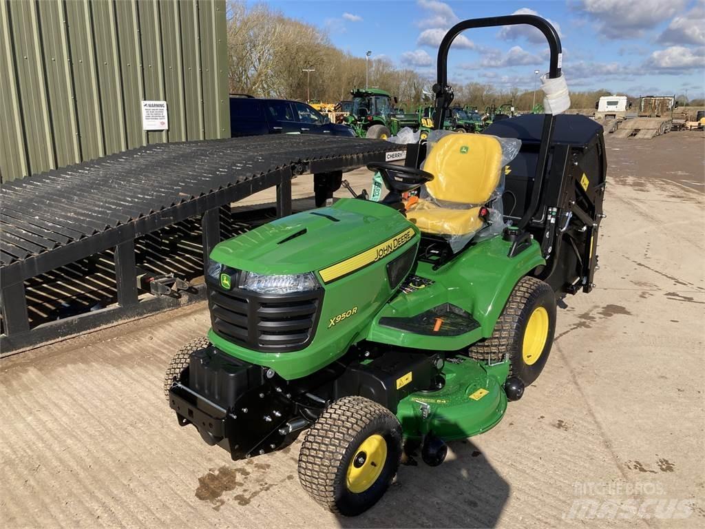 John Deere X950R Riding mowers