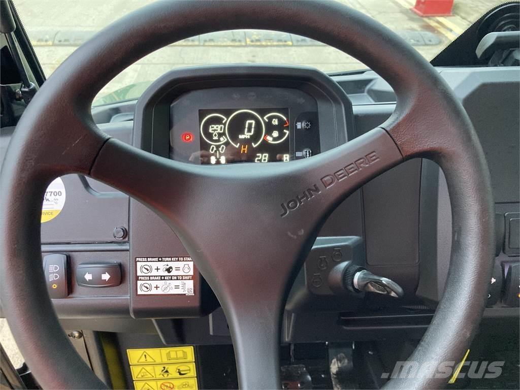 John Deere XUV875M Utility machines