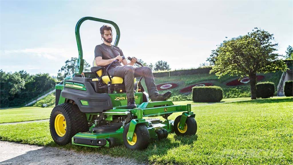 John Deere Z997R Riding mowers