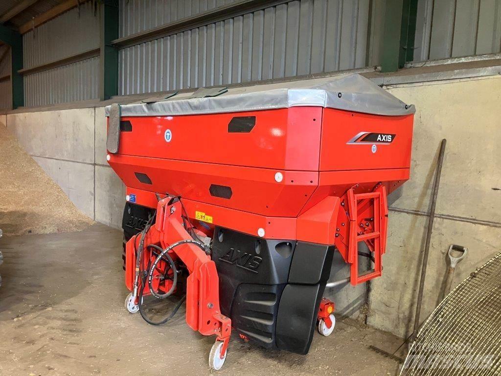 Kuhn Axis 50.2 HEMCW Sprayer fertilizers