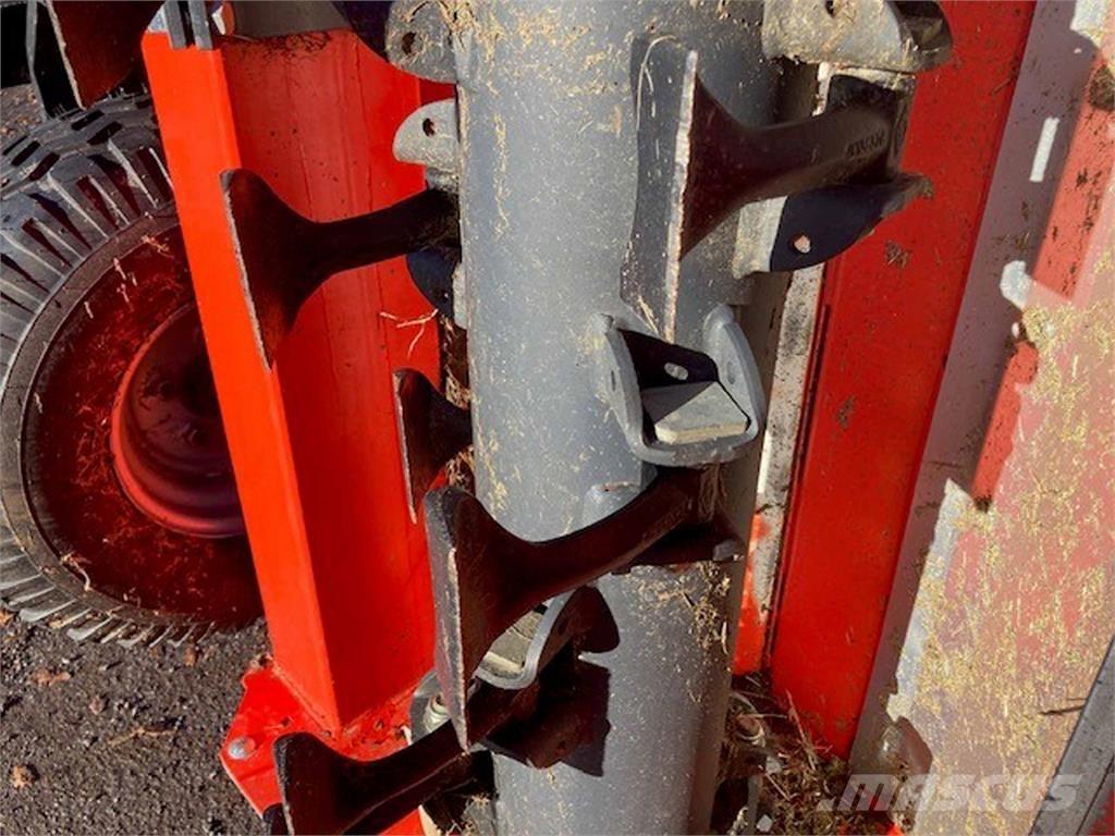 Kuhn RM610R Pasture mowers and toppers