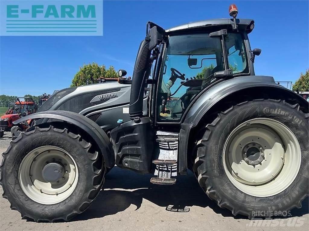 Valtra t174es Tractors