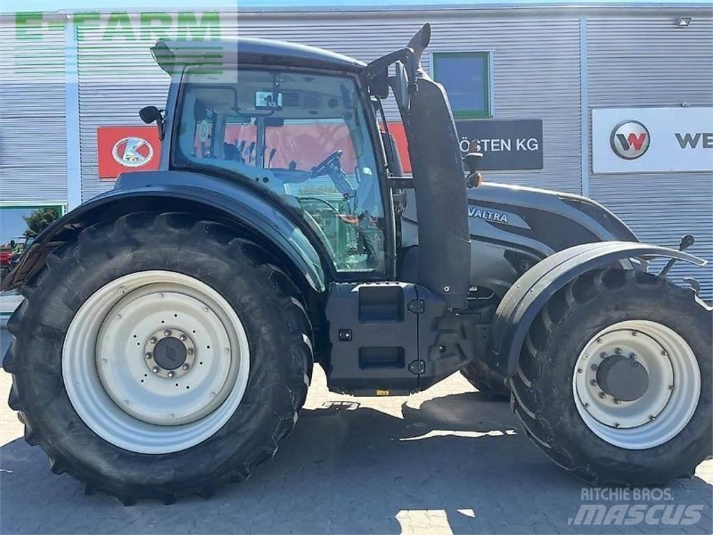 Valtra t174es Tractors