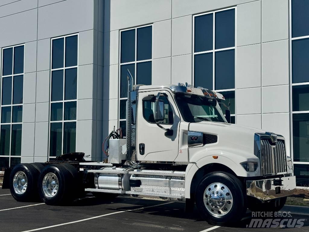 Western Star 49X Tractor Units