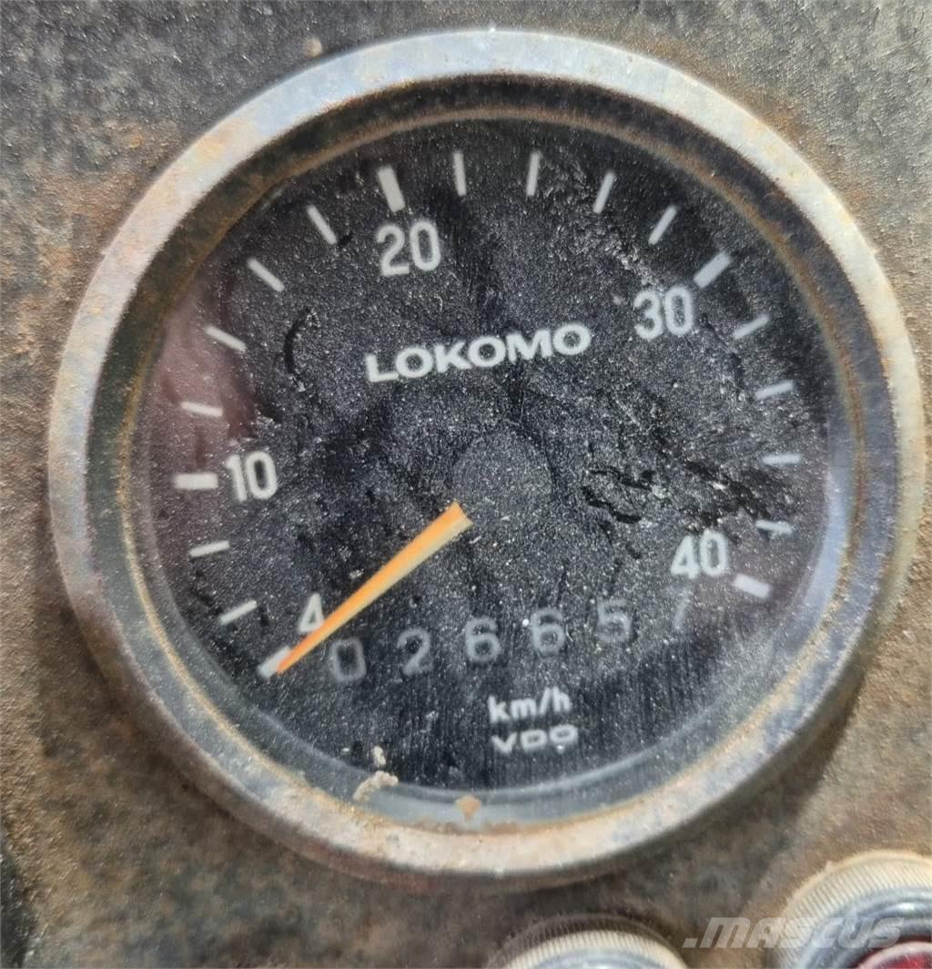 Lokomo AH 132 C Graders