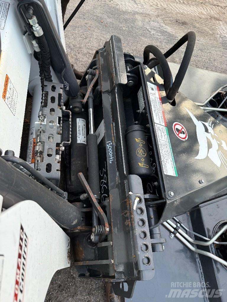 Bobcat T 770 Skid steer loaders
