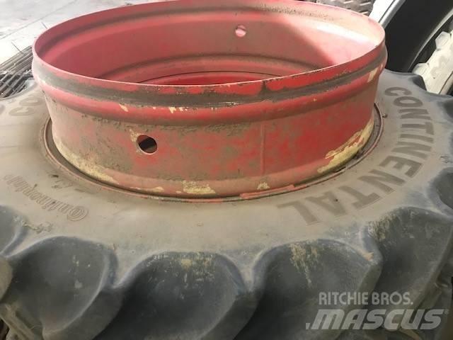 Stocks ROW CROPS Tyres, wheels and rims