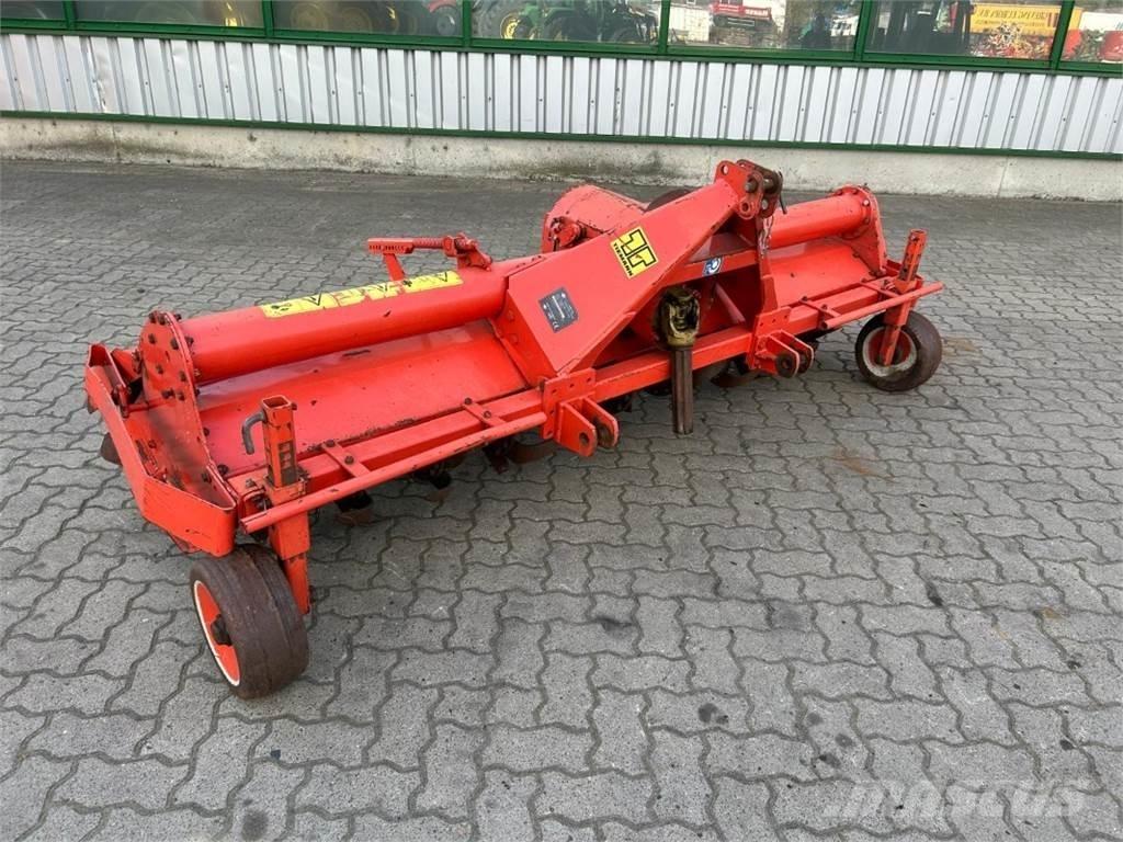 Kuhn EL 100N-255 Soil preparation work