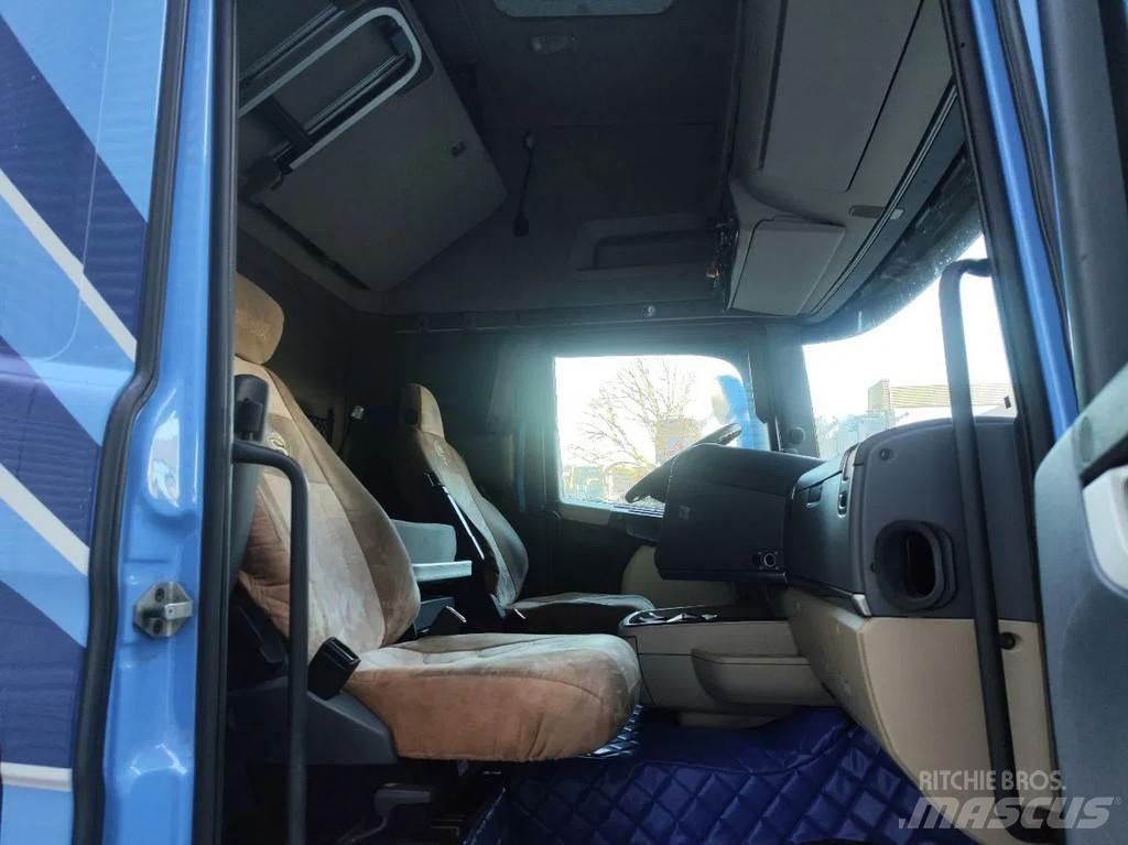 Scania R490 4x2 Tractor Units