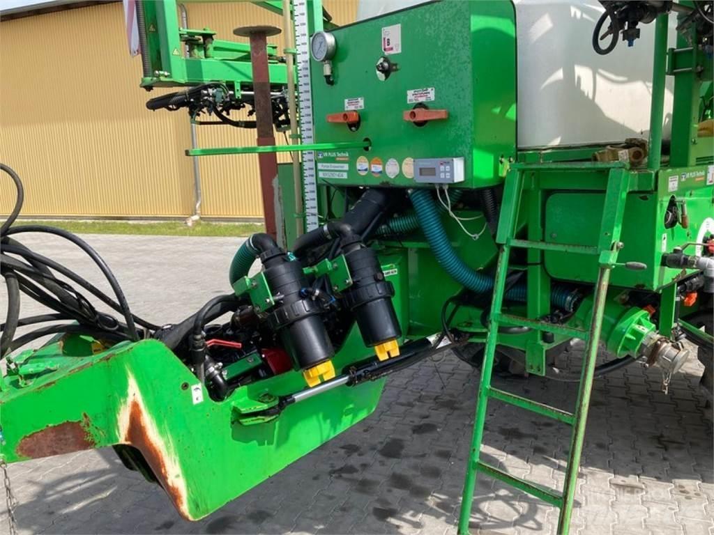CHD D4233 Trailed sprayers