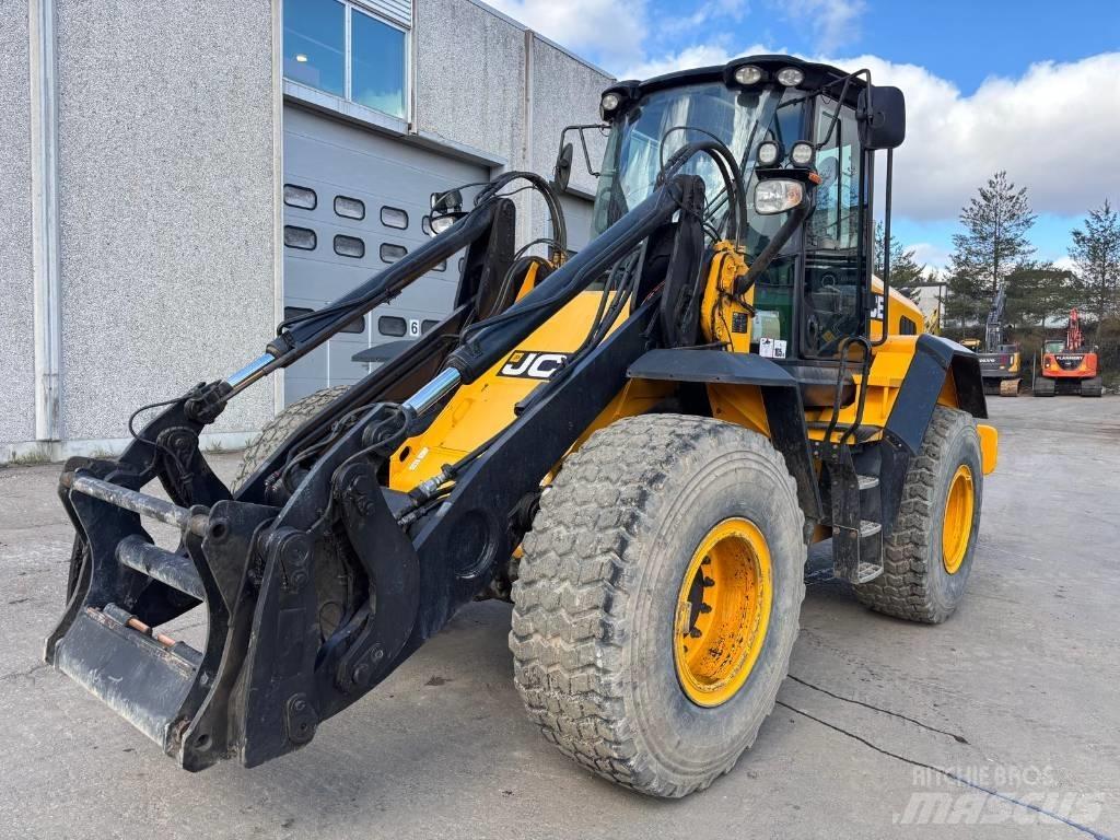 JCB 437 HT Wheel loaders