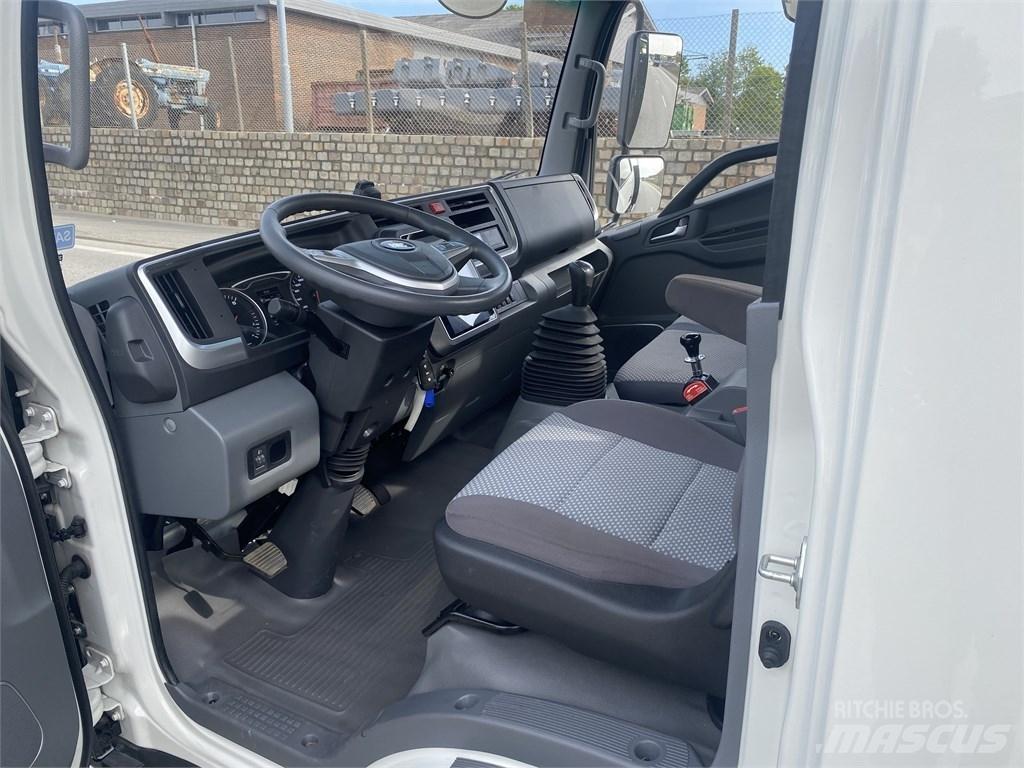BMC 417 Chassis Cab trucks
