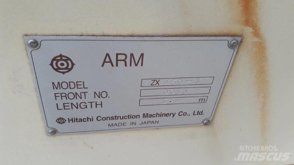 Hitachi ZX 450-3 Chassis and suspension