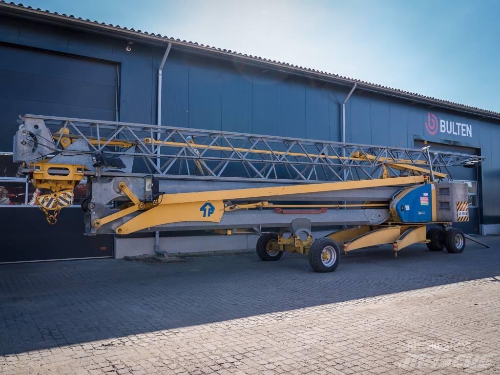 Potain IGO 21 Self erecting cranes