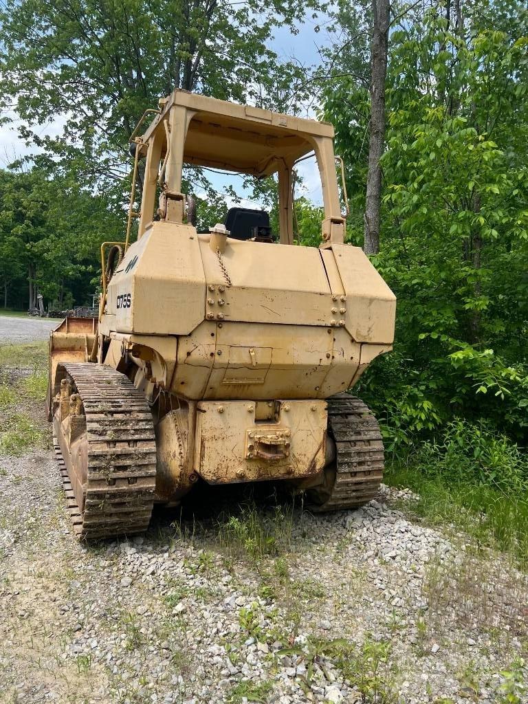 Komatsu D 75 S Crawler loaders