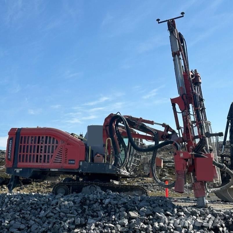 Sandvik DX800i Surface drill rigs