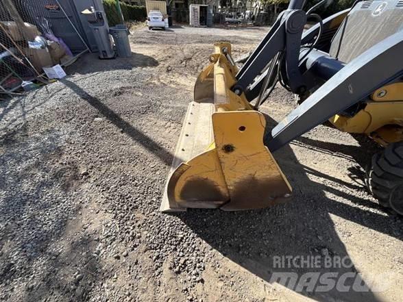 John Deere 310 Backhoe loaders