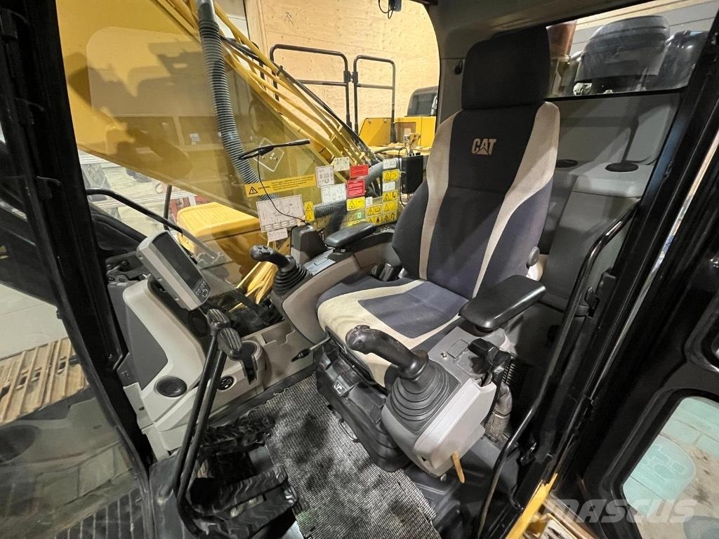 CAT 336 F L Crawler excavators