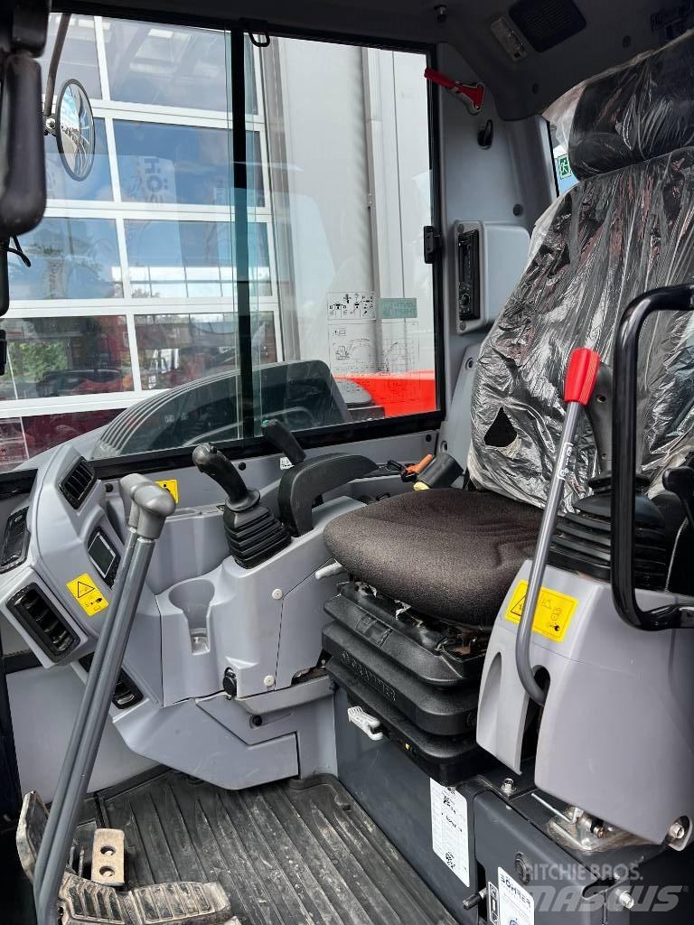 Kubota KX 080-4 | OQ45 Midi excavators  7t - 12t