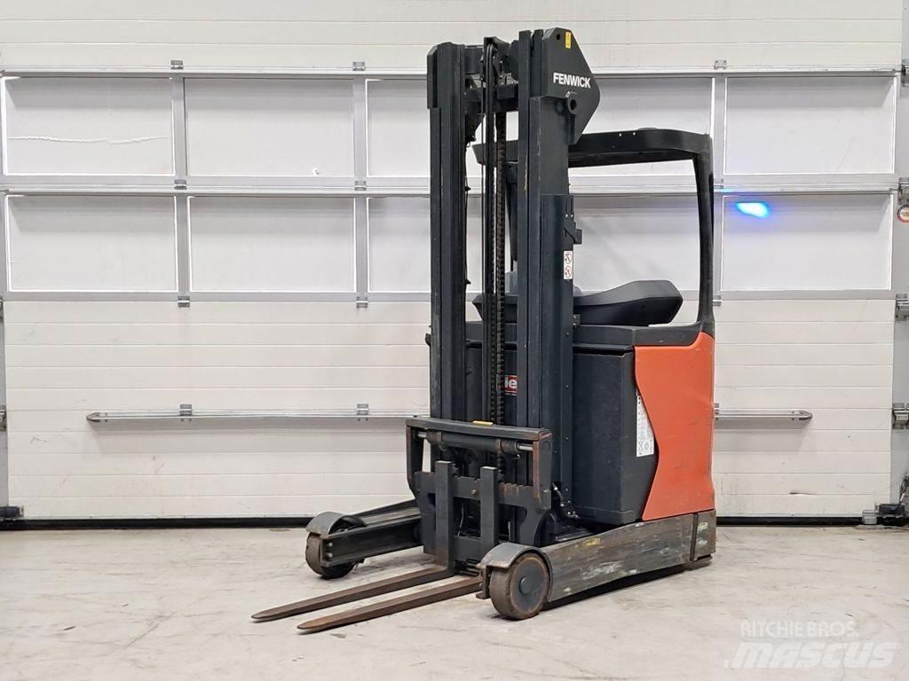 Linde R14-01 Reach trucks