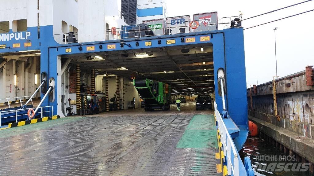 Resta CH3 1100x750 Mobile crushers