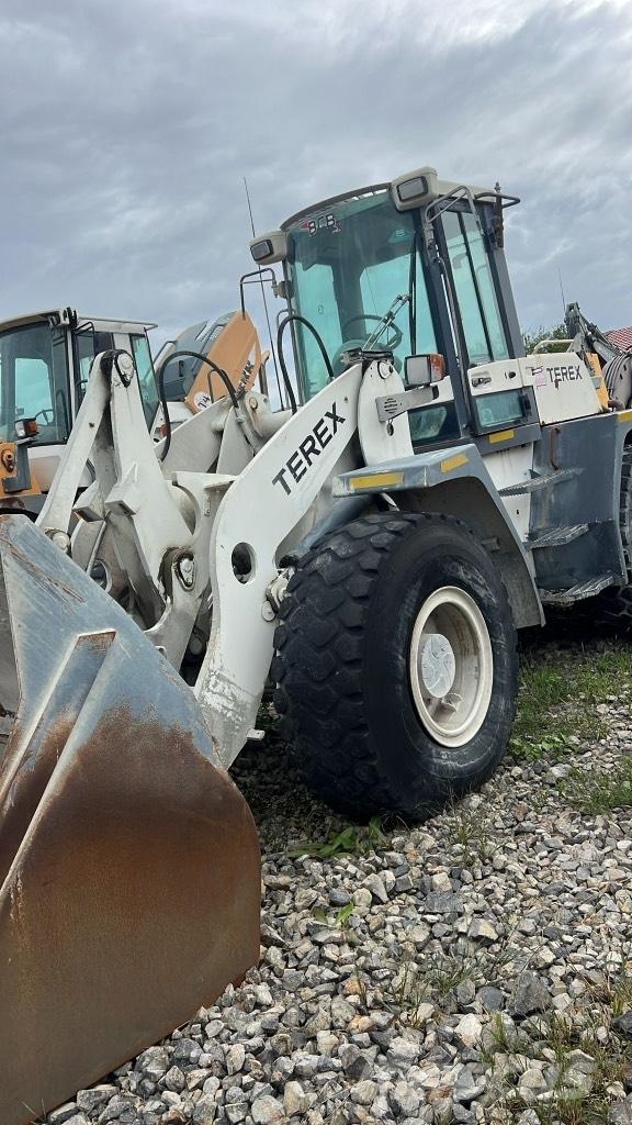 Terex 260 S Booms and arms