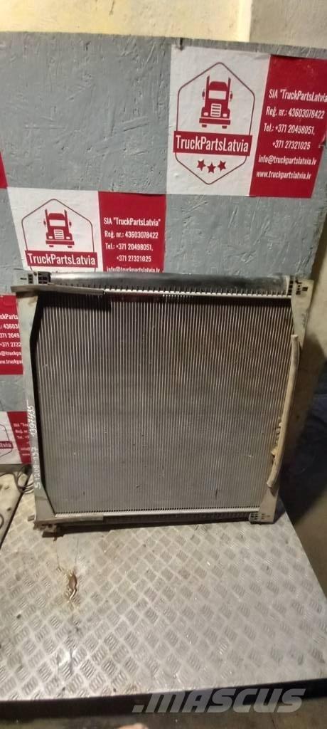 Scania 94 D.    1397435 Radiators