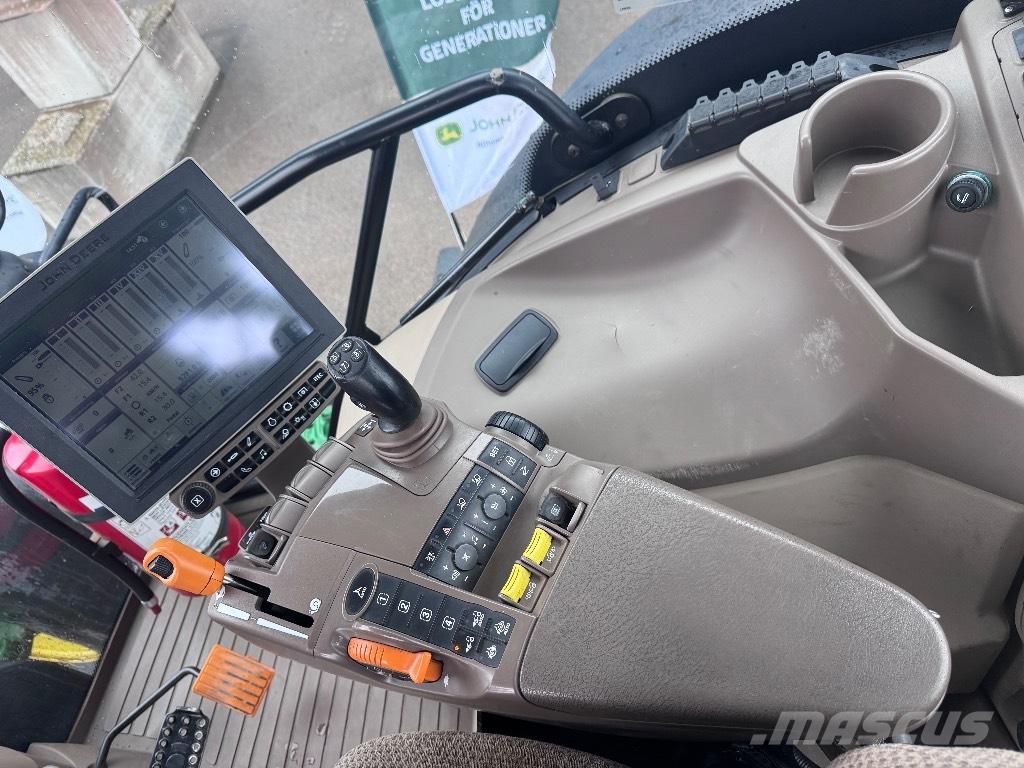 John Deere 6215 R Tractors