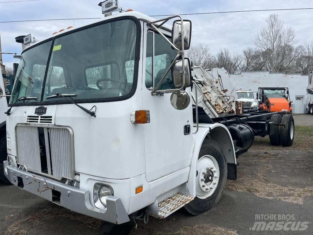Autocar XPEDITOR Chassis Cab trucks