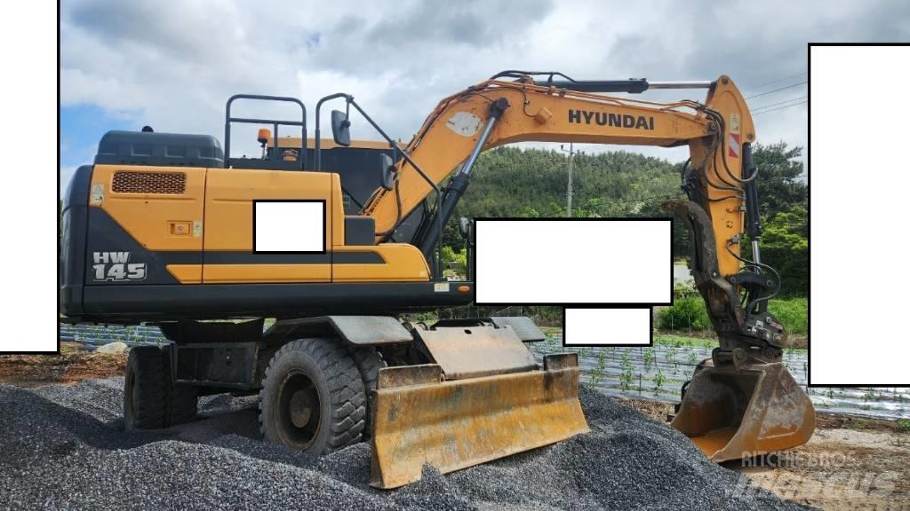 Hyundai HW 145 Wheeled excavators