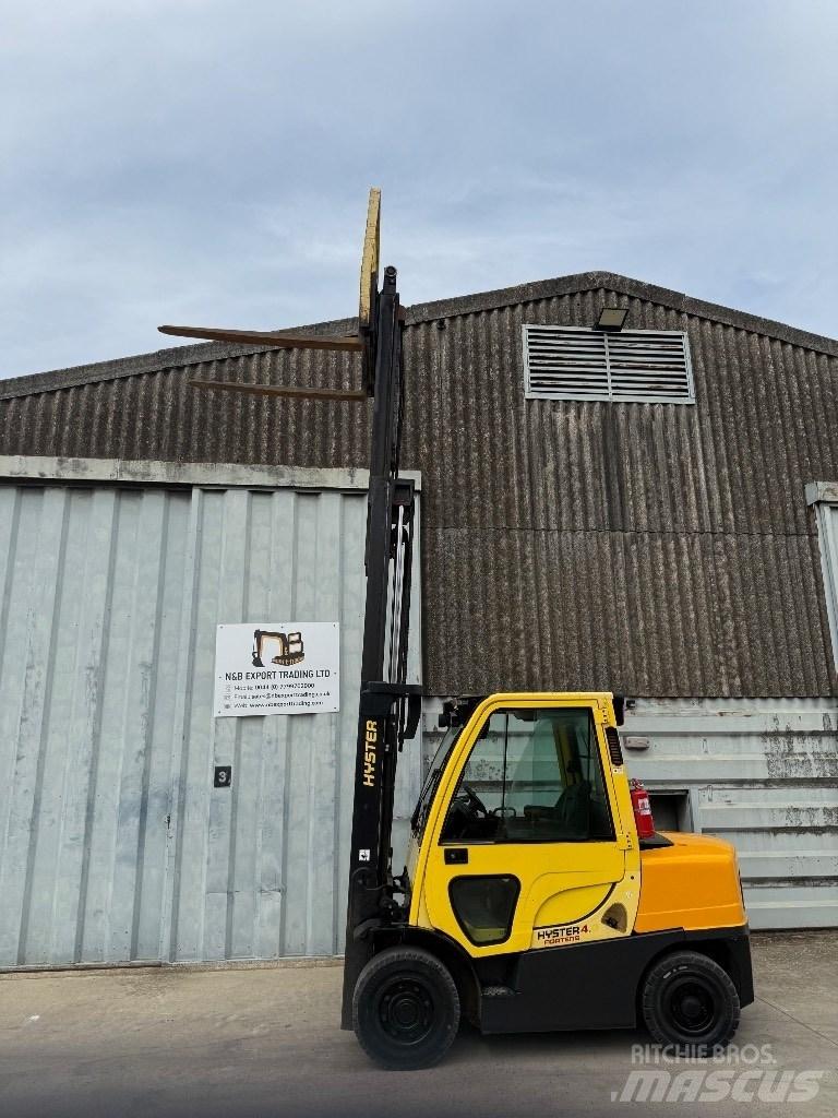 Hyster H 4.00 Diesel trucks