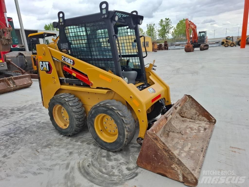 CAT 216 B 3 Skid steer loaders