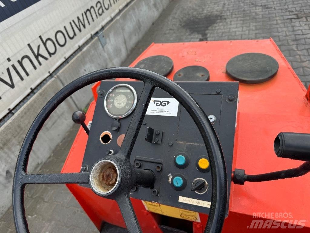 CASE Vibromax 152k Single drum rollers