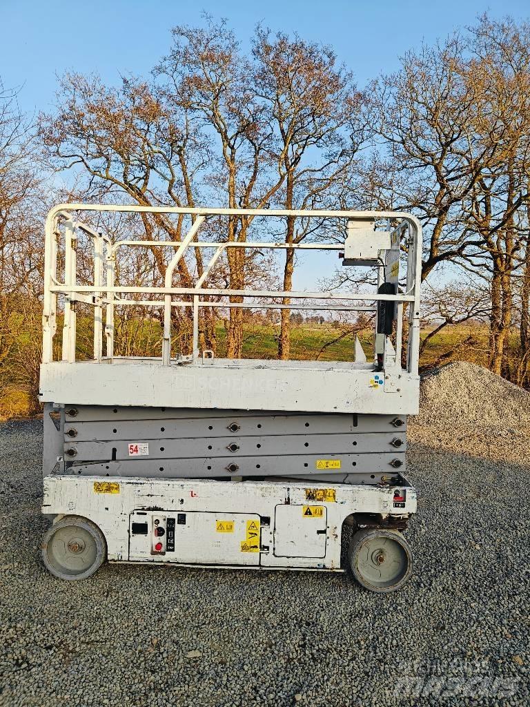 Genie 2646 Scissor lifts