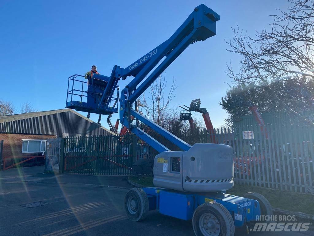 Genie Z 45/25 J BI Articulated boom lifts