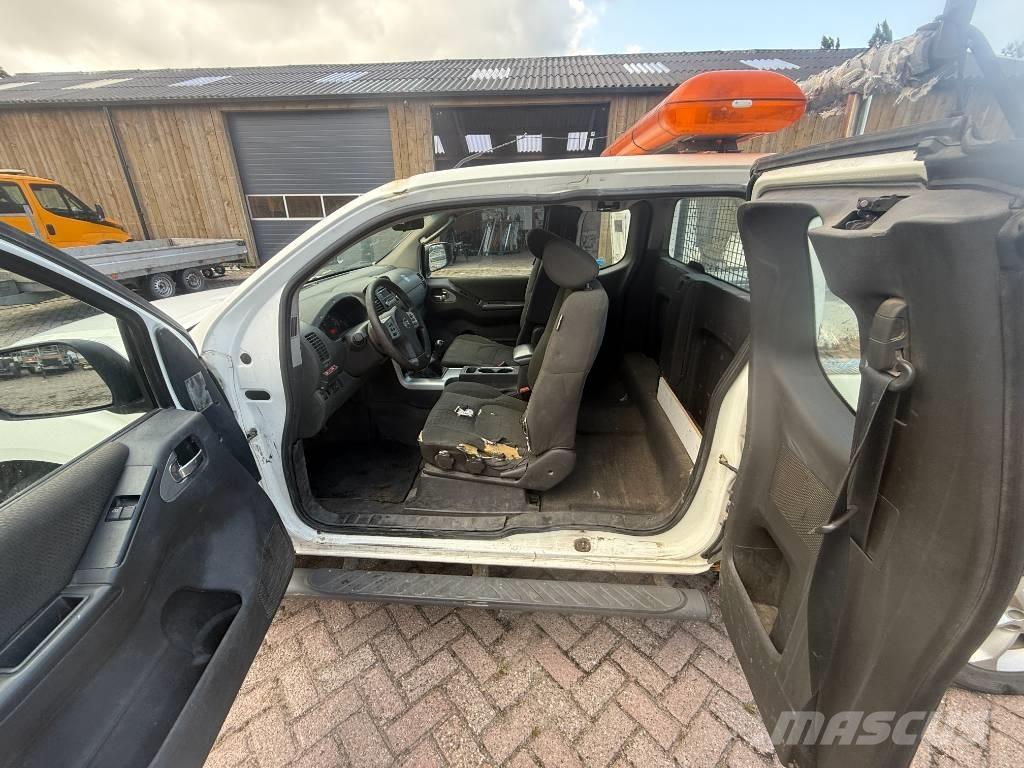 Nissan Navara Pick up/Dropside