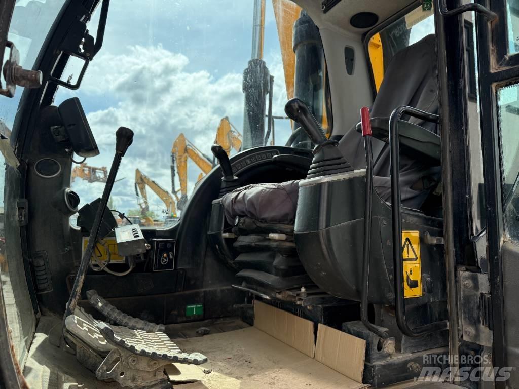 JCB JS 360 LC HRD Crawler excavators