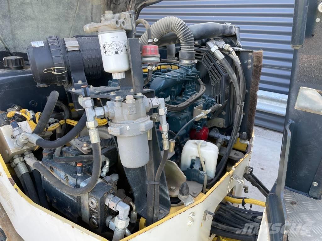 Bomag BW 135 AD-5 Twin drum rollers