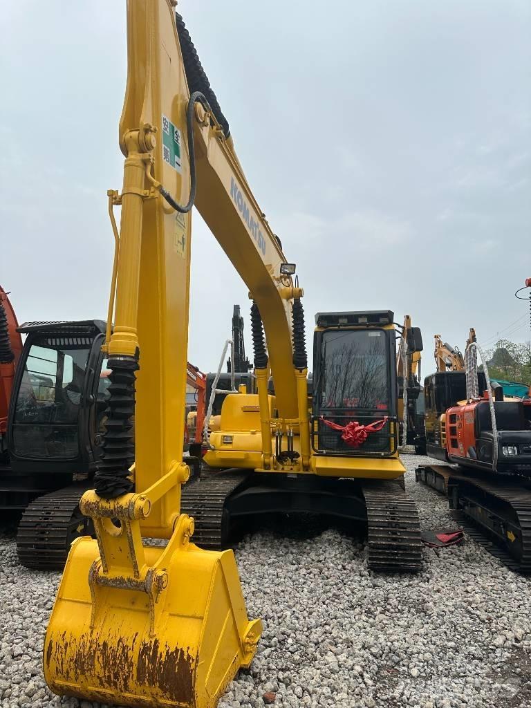 Komatsu PC 130 Midi excavators  7t - 12t