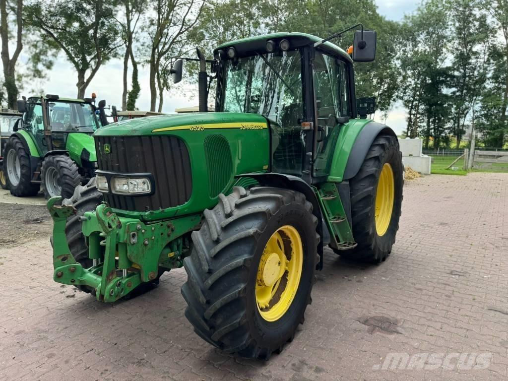 John Deere 6520 Tractors