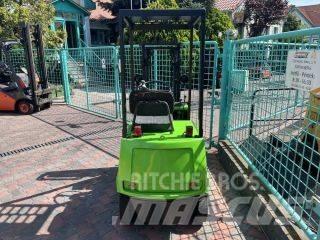 Toyota 2 FB07 Electric forklift trucks