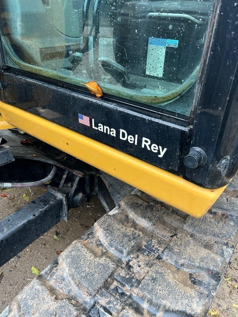 CAT 308 E 2 CR Midi excavators  7t - 12t