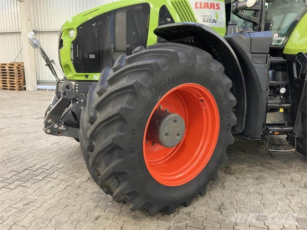 CLAAS Axion 950 Tractors