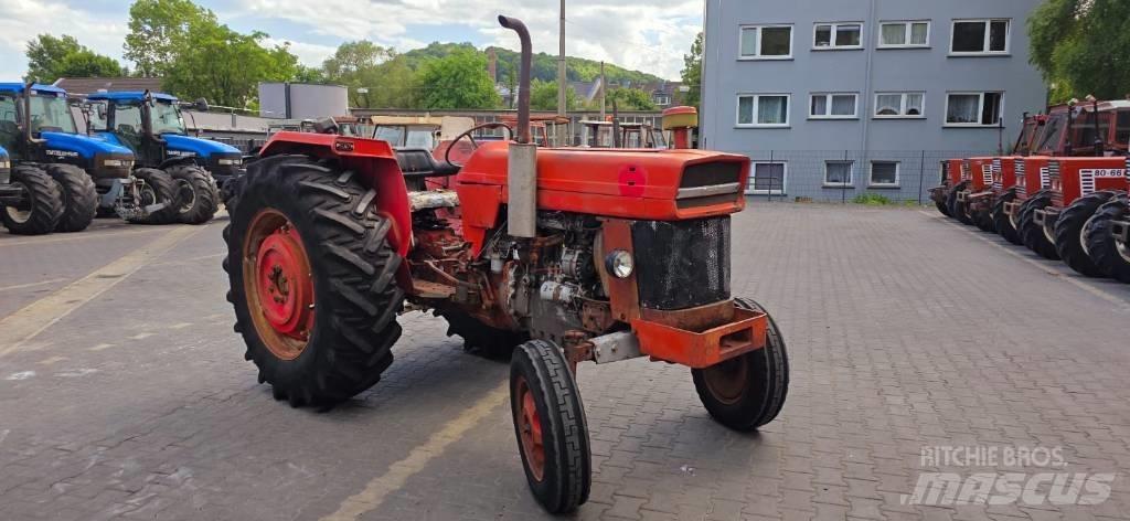 Massey Ferguson 178 Tractors