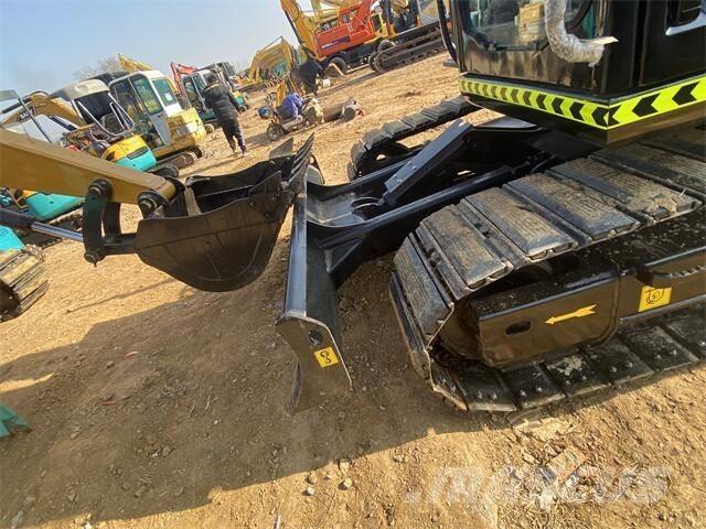 Sany SY75 Crawler excavators