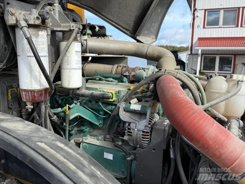 Volvo SD 135 B Single drum rollers