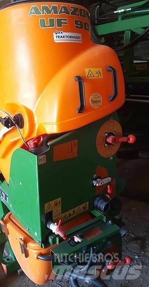 Amazone UF901 Self-propelled sprayers
