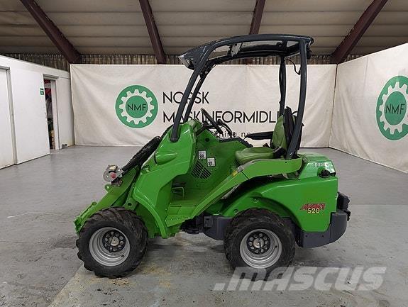 Avant 520 Tool carriers