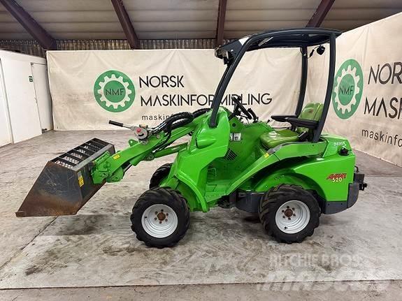 Avant M520 Tool carriers