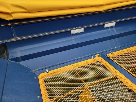 Bogballe M2W Manure spreaders
